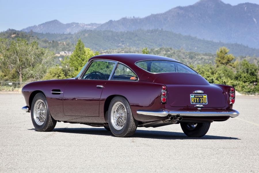  Aston Martin DB4 (DB4/794/L) 1962 года  (фото 4 из 29)